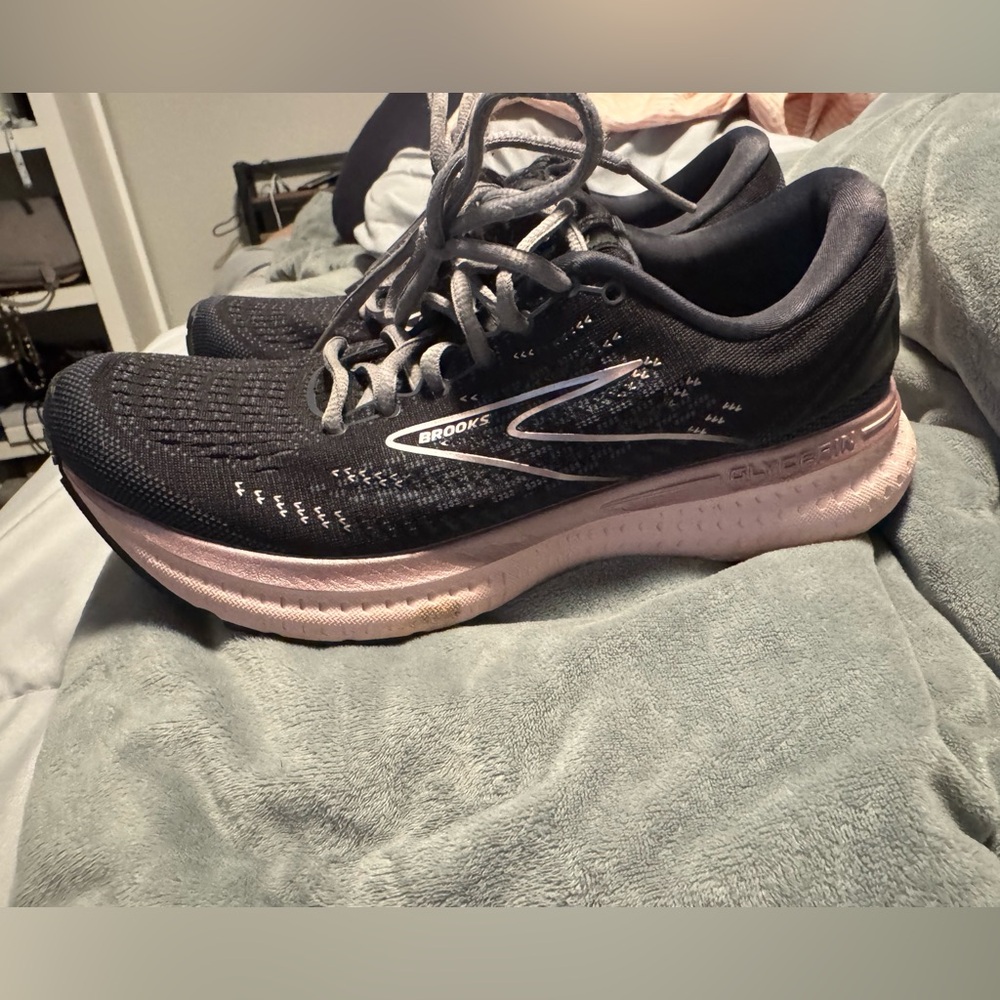 Brooks Glycerine women's running shoes